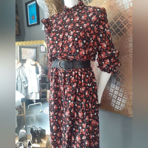 Zara Floral Black and Red Maxi Dress - Picture 15 of 16